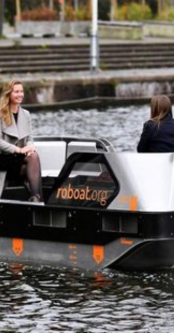 Smart solution, Roboat in Amsterdam